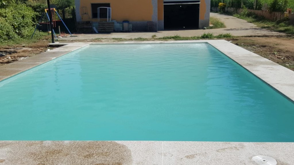 5 consejos de mantenimiento para tu piscina en otoño