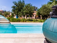 El filtro de arena: cómo desinfectarlo y cambiar la carga para un rendimiento óptimo