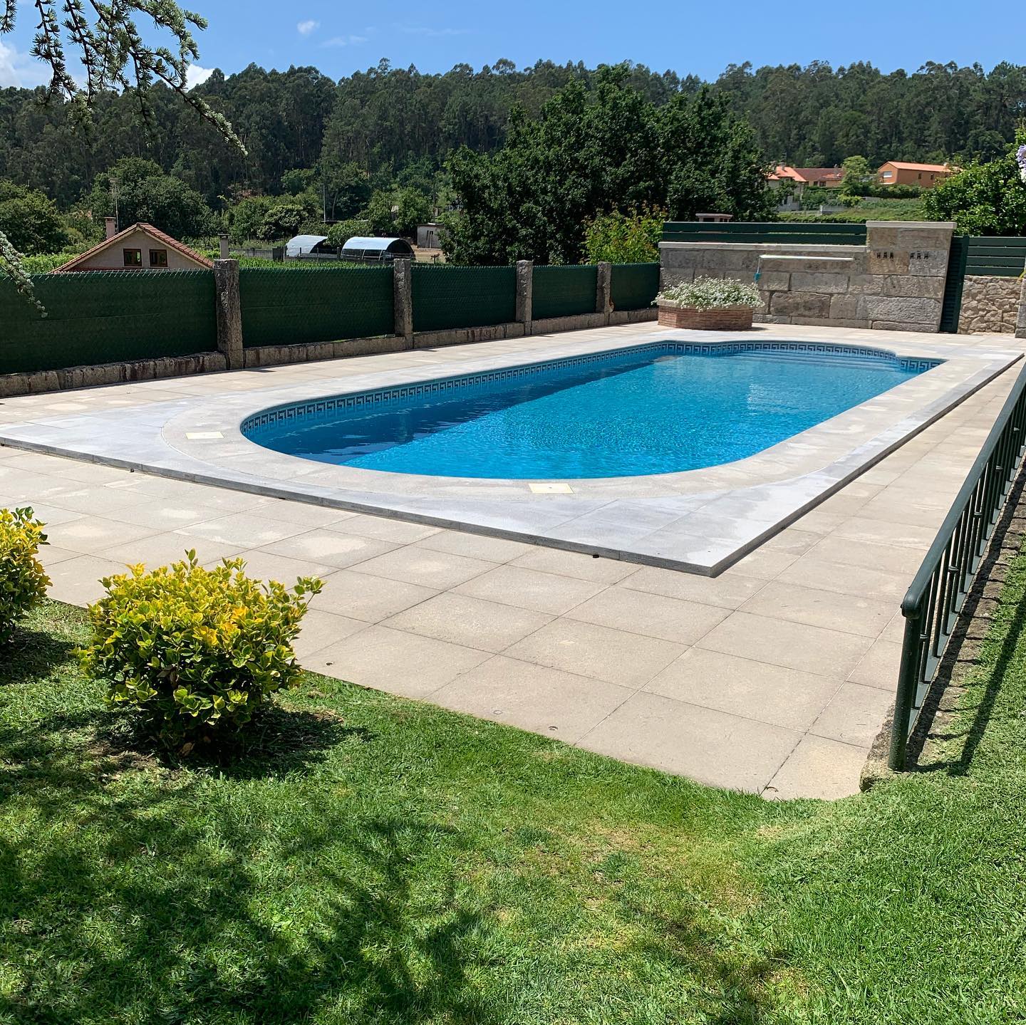 Piscinas pequeñas de obra en Pontevedra