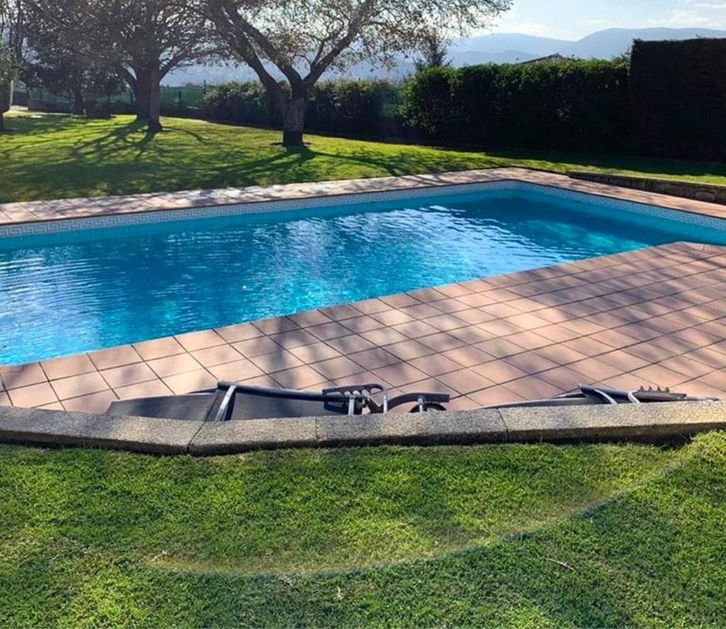 Las 5 tendencias de construcción de piscinas que reinarán este verano